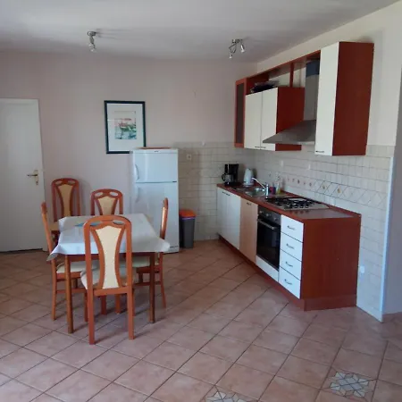 Apartments Laura Hvar Town Zewnętrze zdjęcie