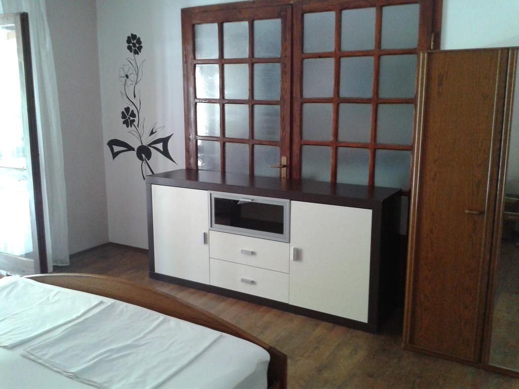 Apartament Laura *