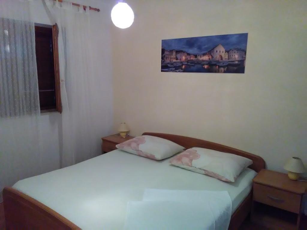 Apartman Laura *