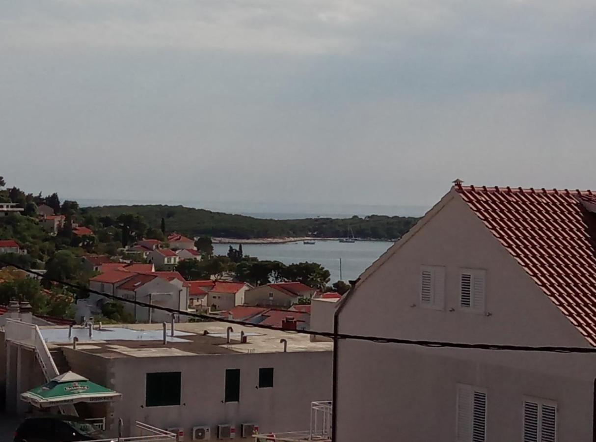 Laura Apartment Hvar Town