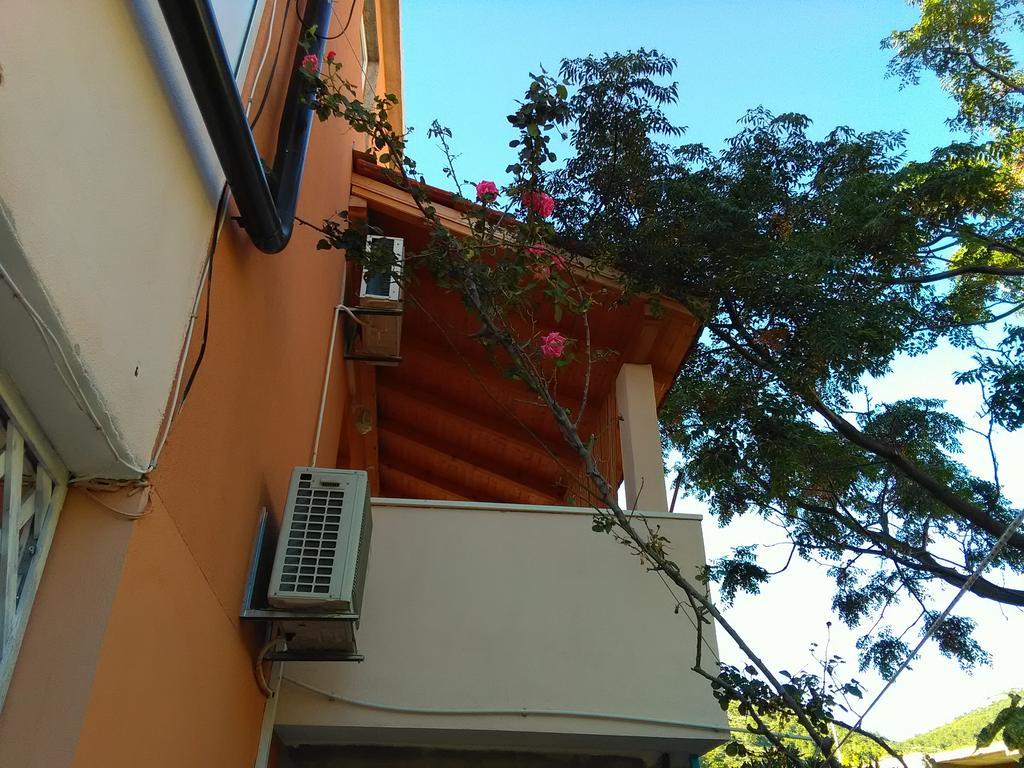 Apartment Laura Hvar Town