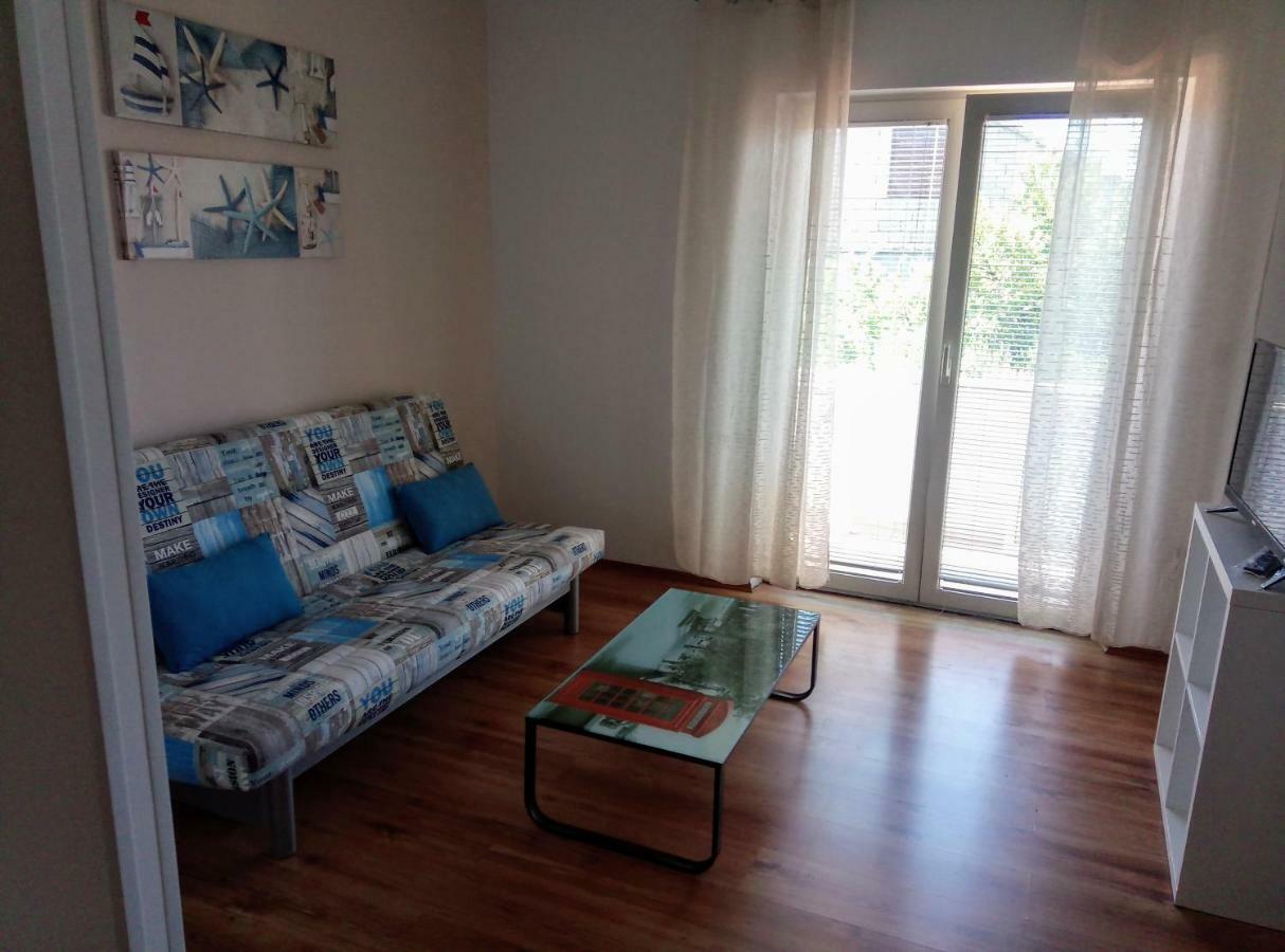 Apartment Laura Hvar Town